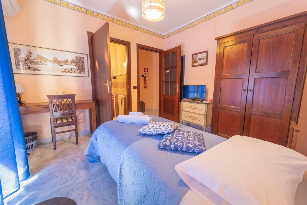 La Rosa - Elegant Rooms Sassari Dış mekan fotoğraf